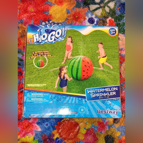 NIB H2O Go watermelon 🍉 sprinkler - Picture 2 of 5